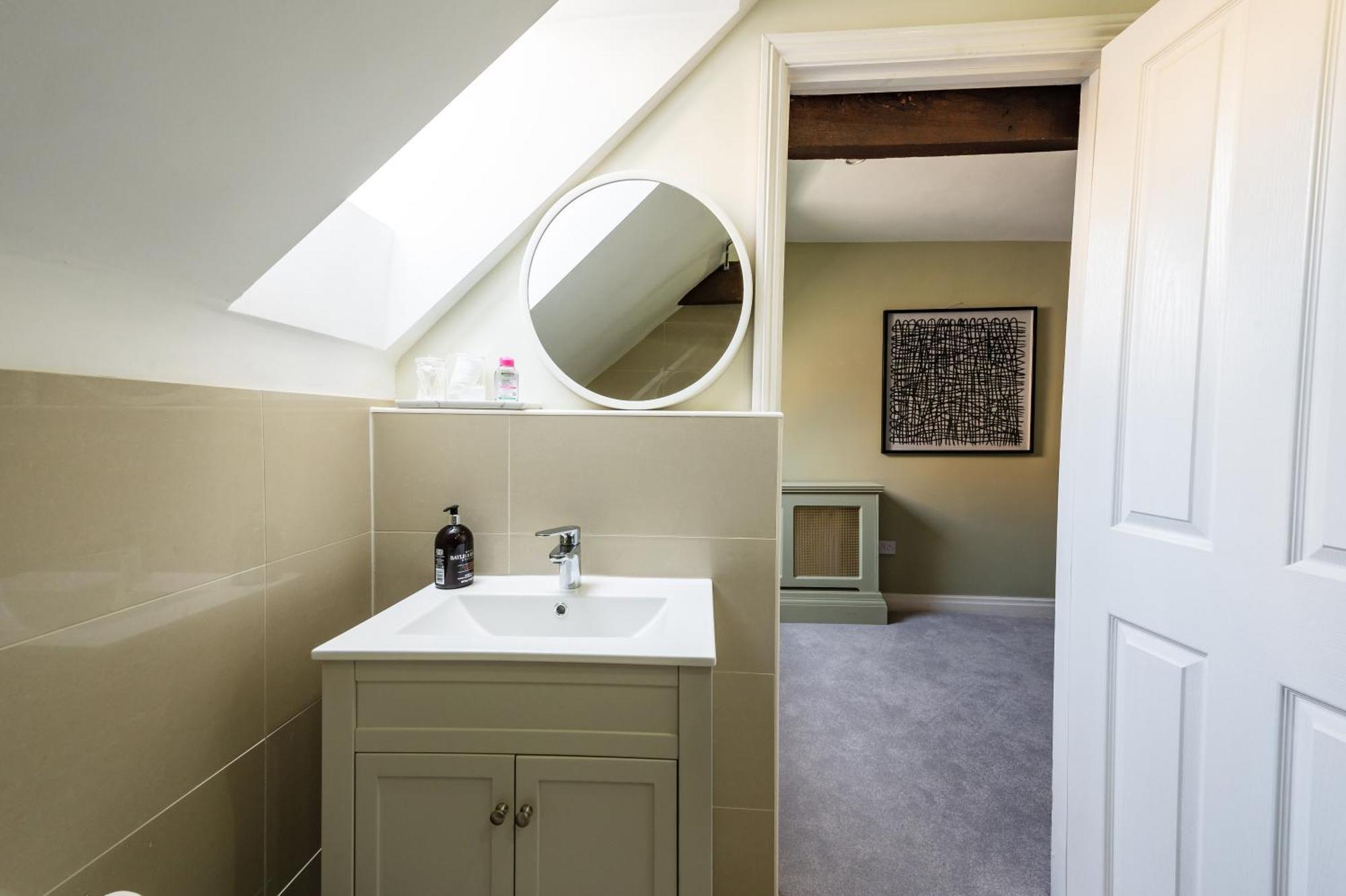 Luxury Town Centre Loft Apartment In Converted Granary Στάμφορντ Εξωτερικό φωτογραφία