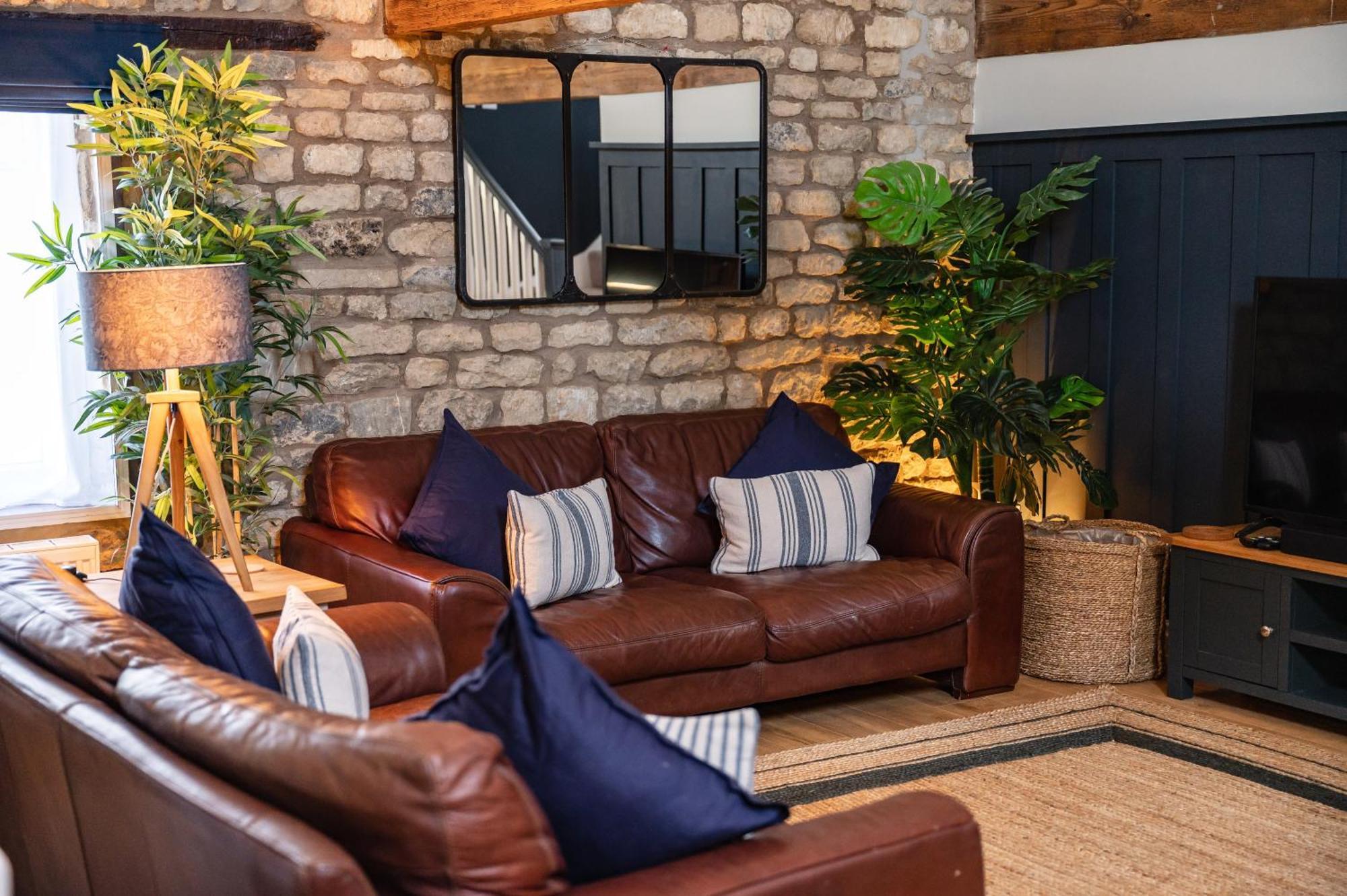 Luxury Town Centre Loft Apartment In Converted Granary Στάμφορντ Εξωτερικό φωτογραφία